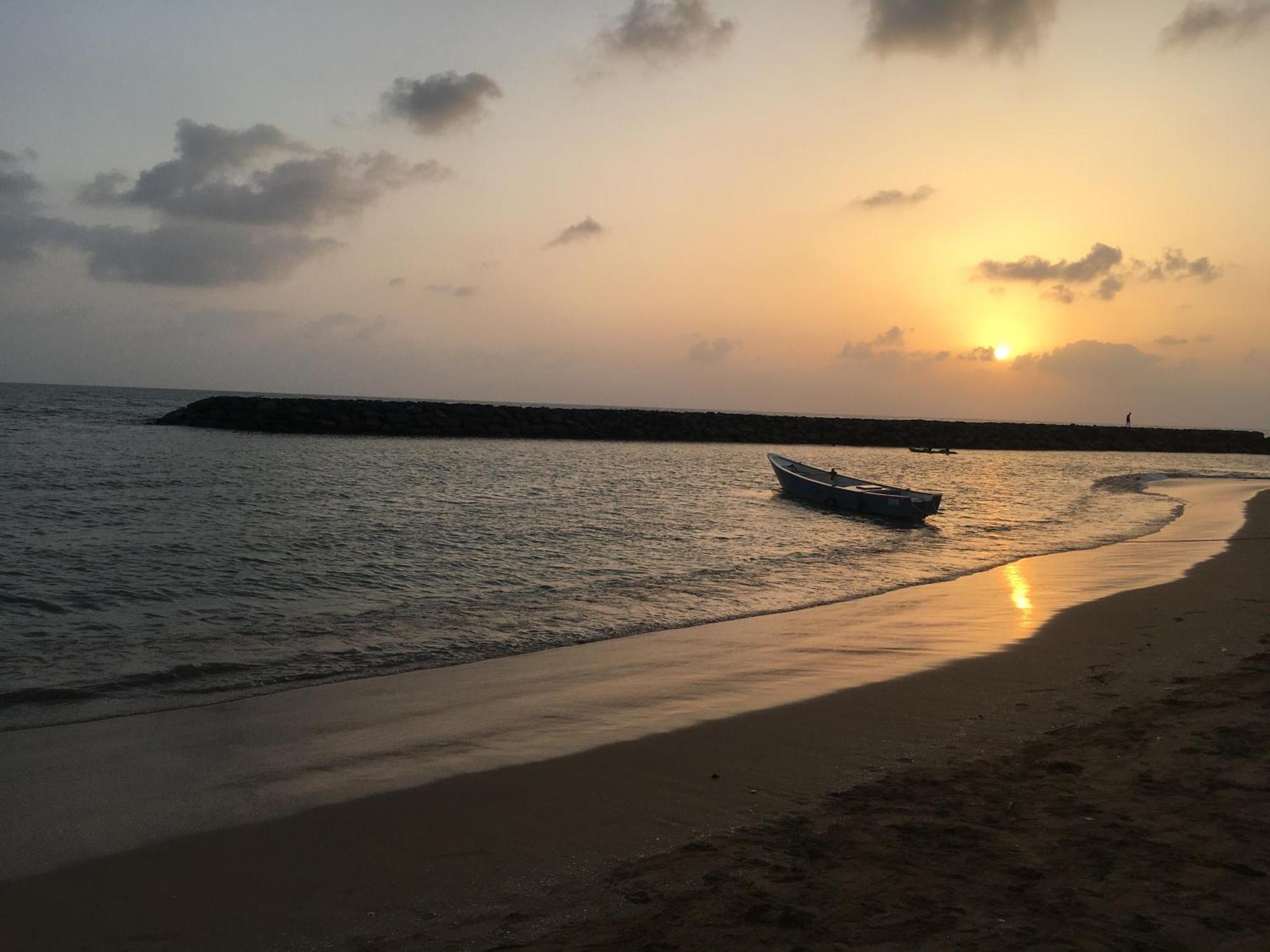 West African Beach Saly Exterior photo