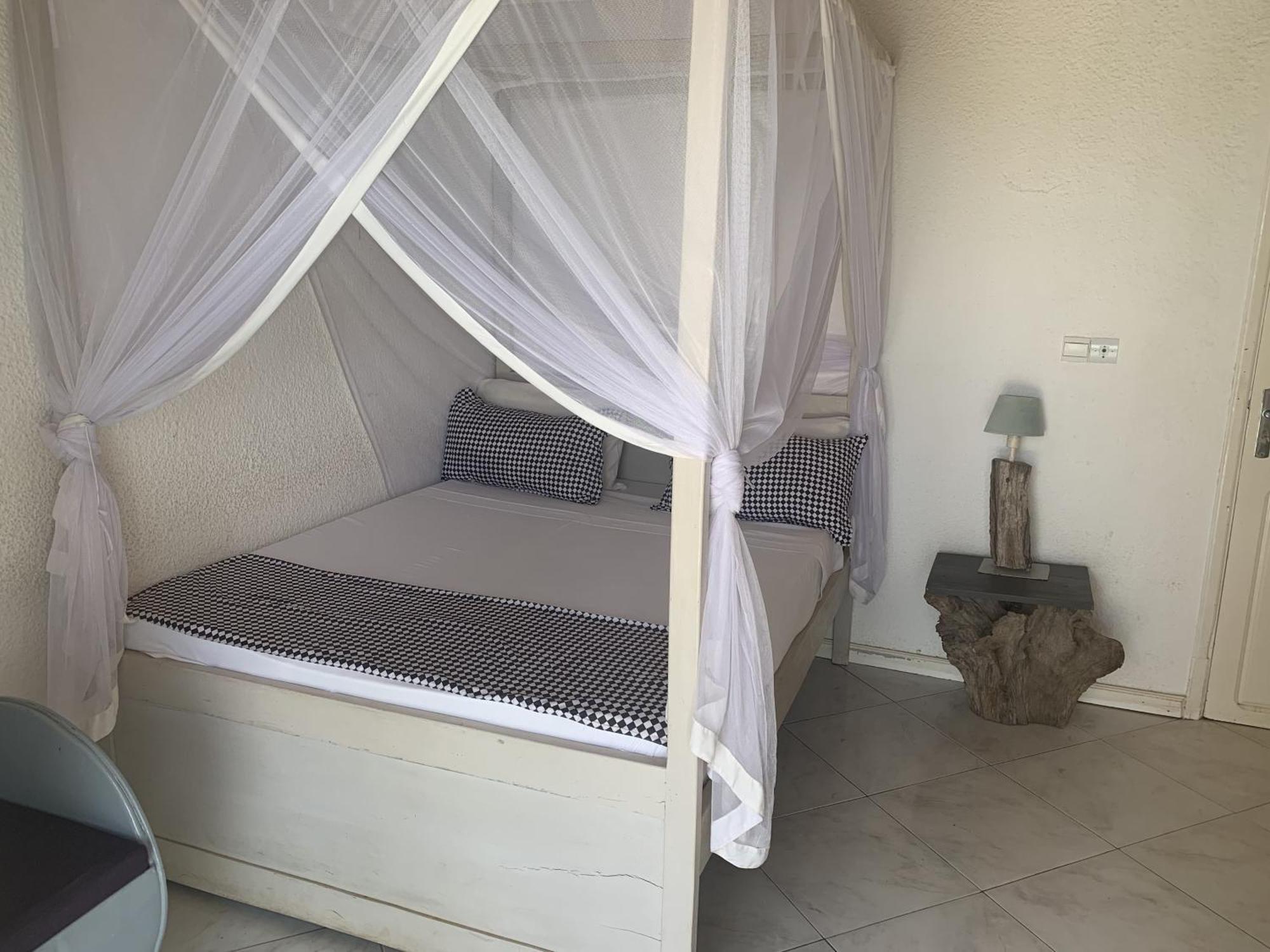 West African Beach Saly Exterior photo
